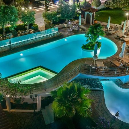 Pyrgos Hotel Ouranoupoli Buitenkant foto