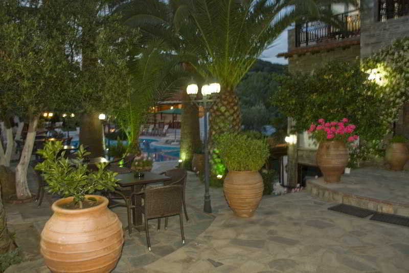 Pyrgos Hotel Ouranoupoli Buitenkant foto